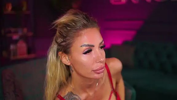 RaquelleVon