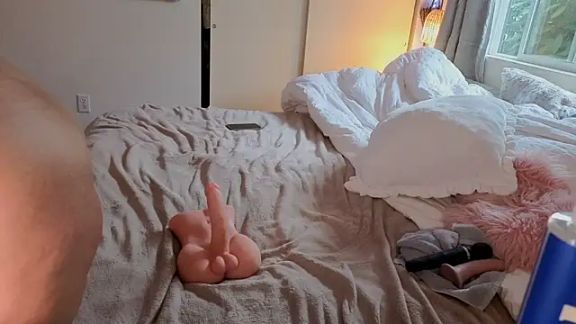 JESS_LOVES