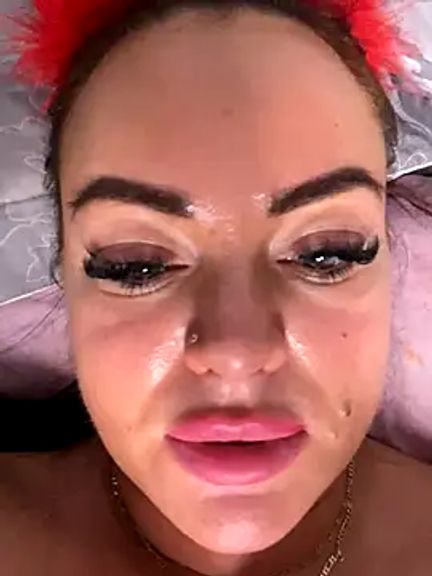 HotLivv69