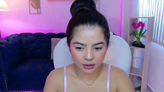 Layla_Breezee