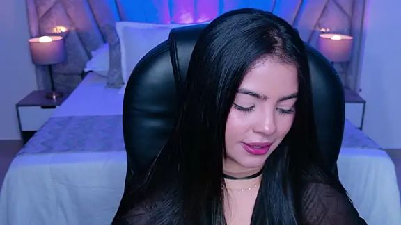 Layla_Breezee
