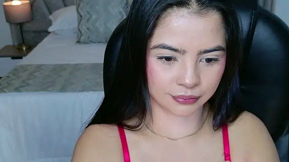 Layla_Breezee