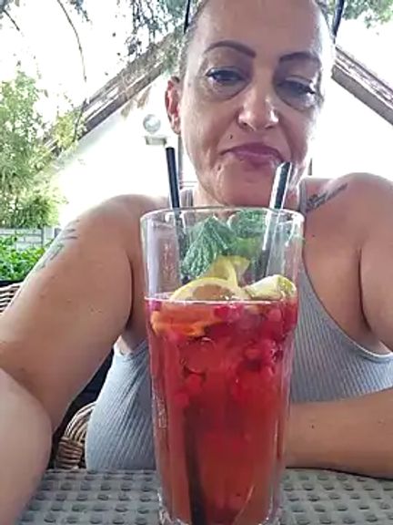 Isabellaa04