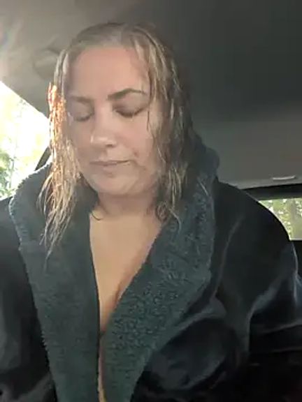 Canadian_BBW
