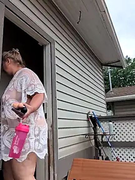 Canadian_BBW