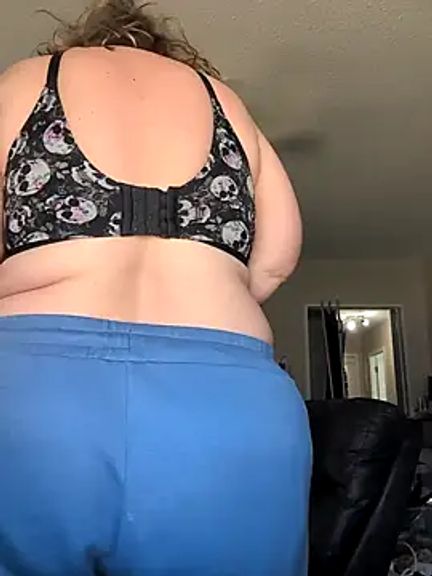 Canadian_BBW