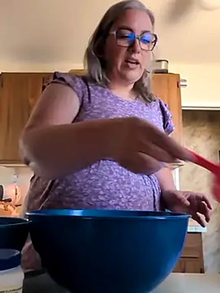 Canadian_BBW
