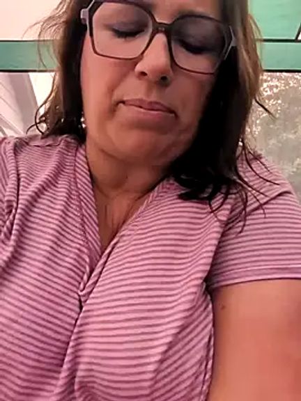 Canadian_BBW