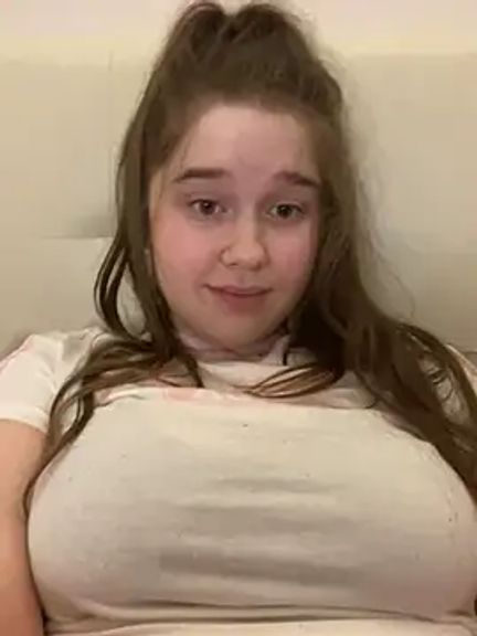 HornyGirlH