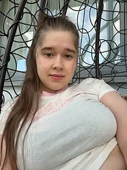 HornyGirlH