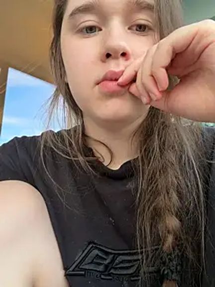 HornyGirlH