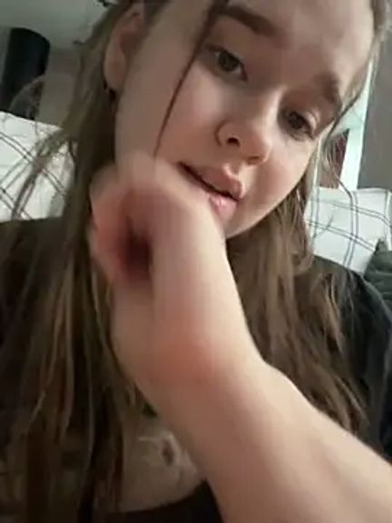 HornyGirlH