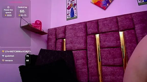 VICTORIAHANK_