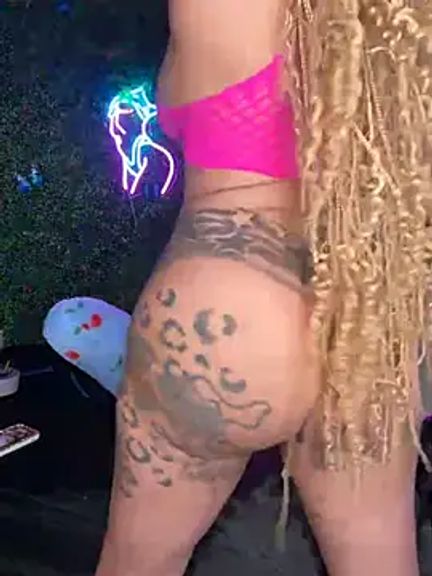RenaThickAss