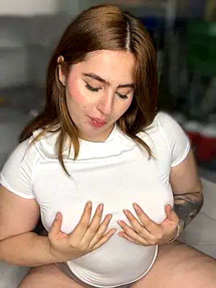 ValerieHilton