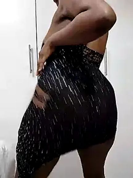 SexyCurvesxx69xx