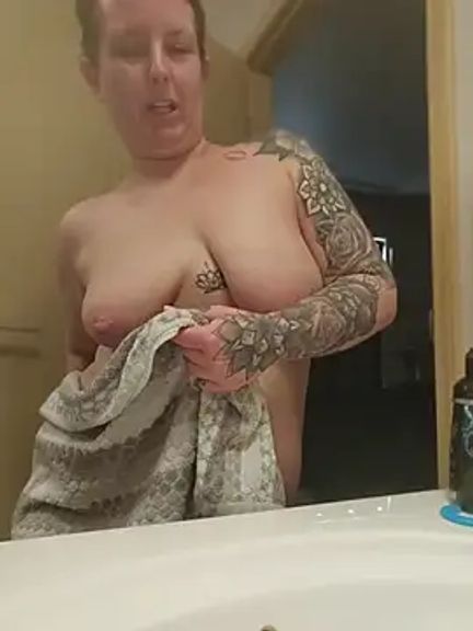 TattedMamaXOXO