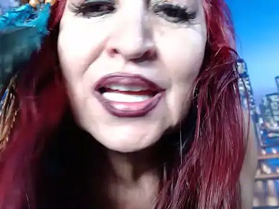 Lucy_mature8