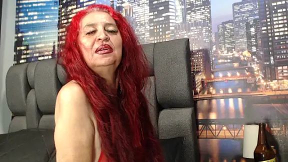 Lucy_mature8