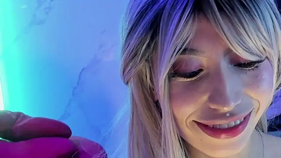 LilithCooperr_