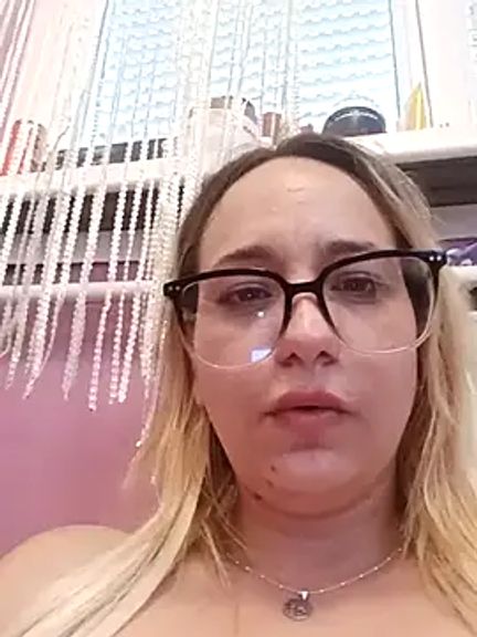 Mia_RainX