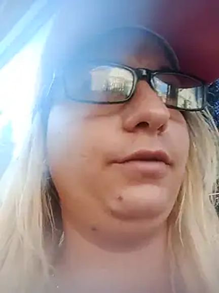 Mia_RainX