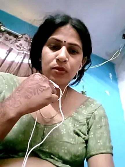 Noughty_Bhabhi