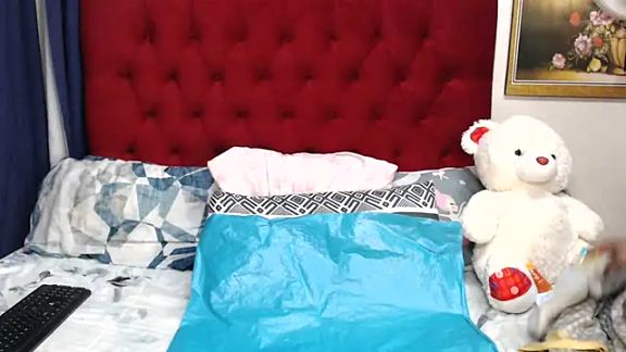 BootyliciousbustyX33