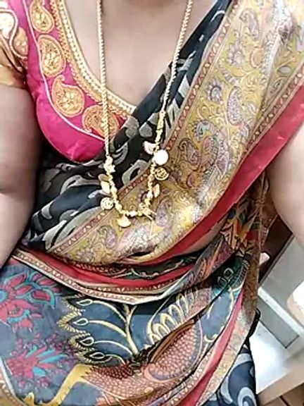 Tamil_Radha