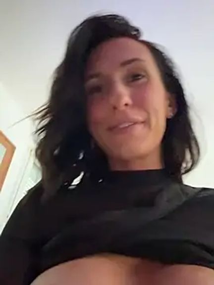 lola_tentatiion