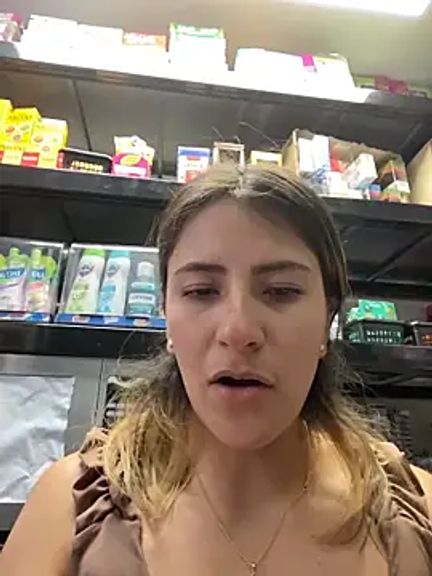 Andrea_19blonde