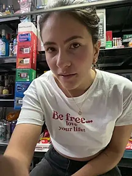 Andrea_19blonde