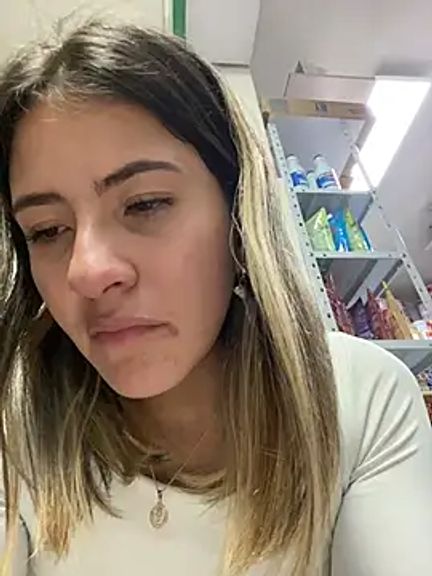 Andrea_19blonde