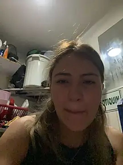 Andrea_19blonde
