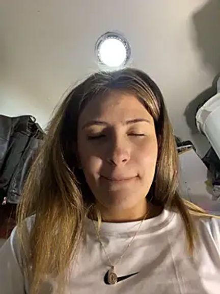 Andrea_19blonde