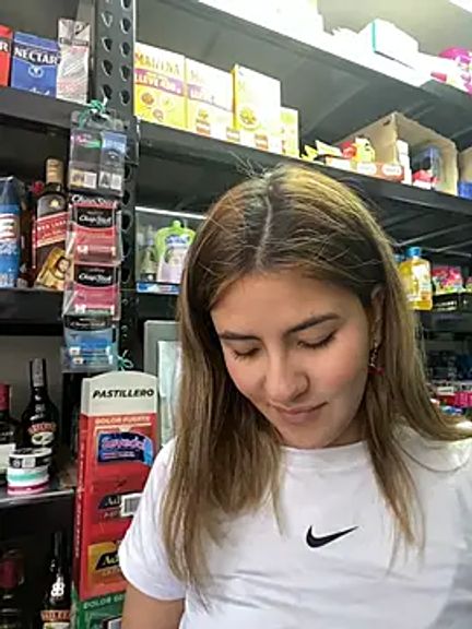 Andrea_19blonde