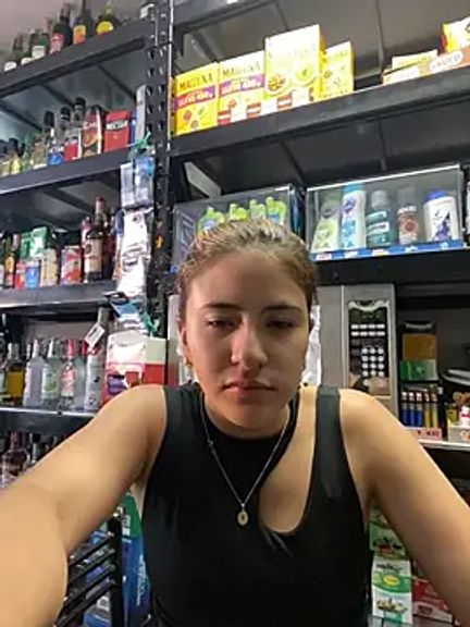 Andrea_19blonde