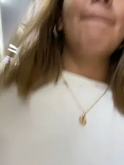 Andrea_19blonde
