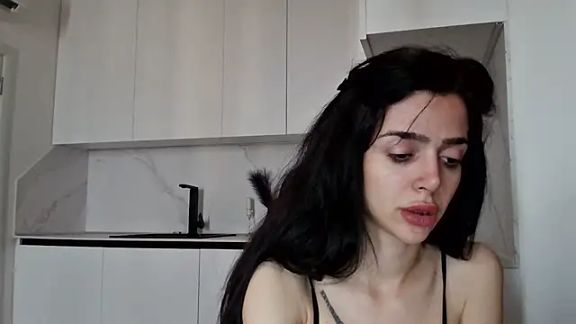 exotic_brunettee
