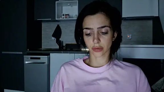 exotic_brunettee