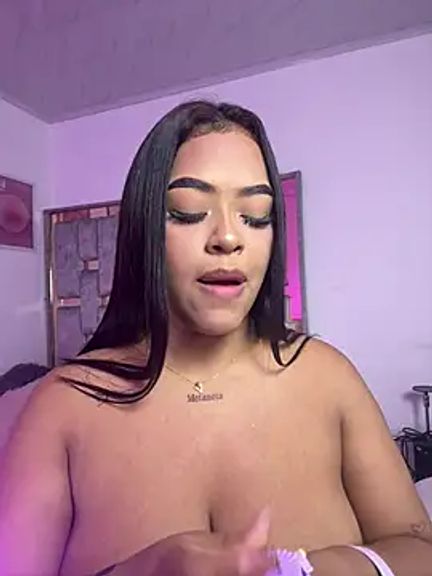 Alexa_candy18