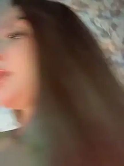 Alina_Vibe_Me