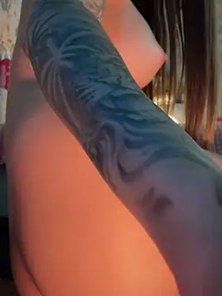 Alina_Vibe_Me