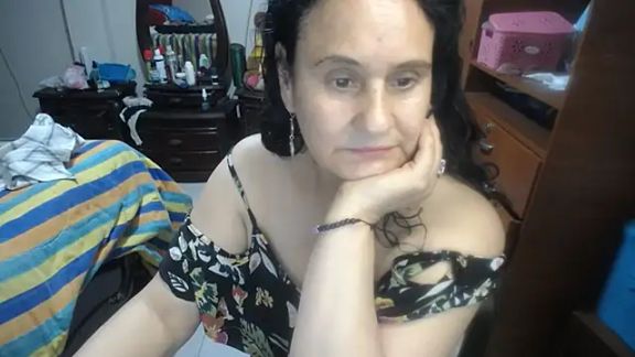 jazmin_mature_