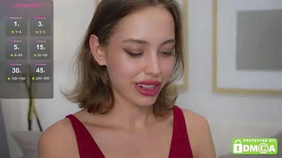 LeonaDecabrio