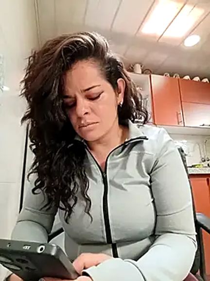 NATHALIA-28_