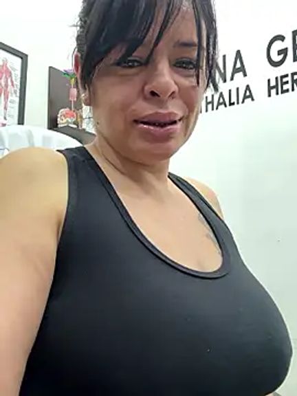 Dr_Nathalia_28