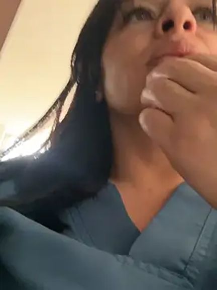 Dr_Nathalia_28
