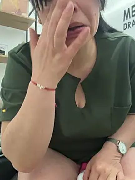 Dr_Nathalia_28