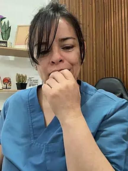 Dr_Nathalia_28